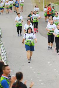 BIB: 894
                            <button type="button" onclick="openModal(3557425)" class="btn btn-primary btn-sm float-right btn-popup" data-toggle="modal" data-target=".modal-high-quality">
                        <i class="fas fa-shopping-cart"></i> Add to Cart
                    </button>
                                            <button type="button" onclick="isThisMe(3557425, true)" class="btn btn-success btn-sm float-right btn-popup btn-isme hidden" data-toggle="tooltip" data-placement="bottom" title="นี่คือรูปของคุณใช่ไหม คลิกที่นี่เพื่อเอาเข้าอัลบั้ม">
                        <i class="fas fa-plus"></i> Add to album
                    </button>
                    <button type="button" onclick="isThisMe(3557425, false)" class="btn btn-warning btn-sm float-right btn-popup btn-isnotme hidden">
                        <i class="fas fa-ban"></i> Remove from album
                    </button>